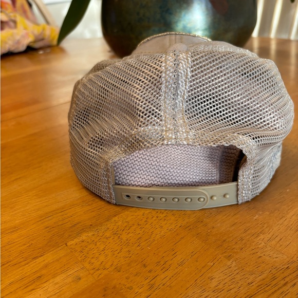 Judith March Texas Embroidered Cap - Picture 5 of 7